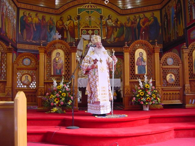 Patriarch Lubomyr Husar in St. Nicholas 2004